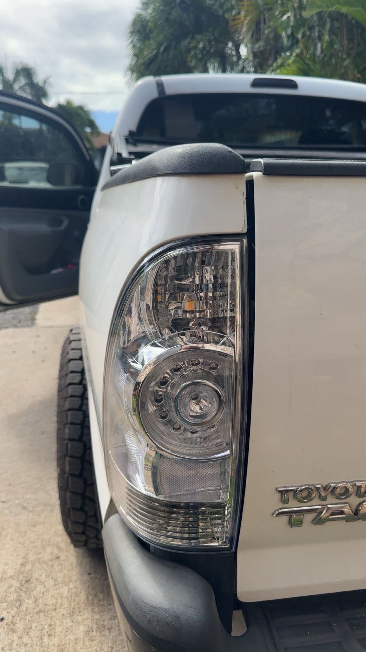 2005-2015 Tacoma clear led tail lights