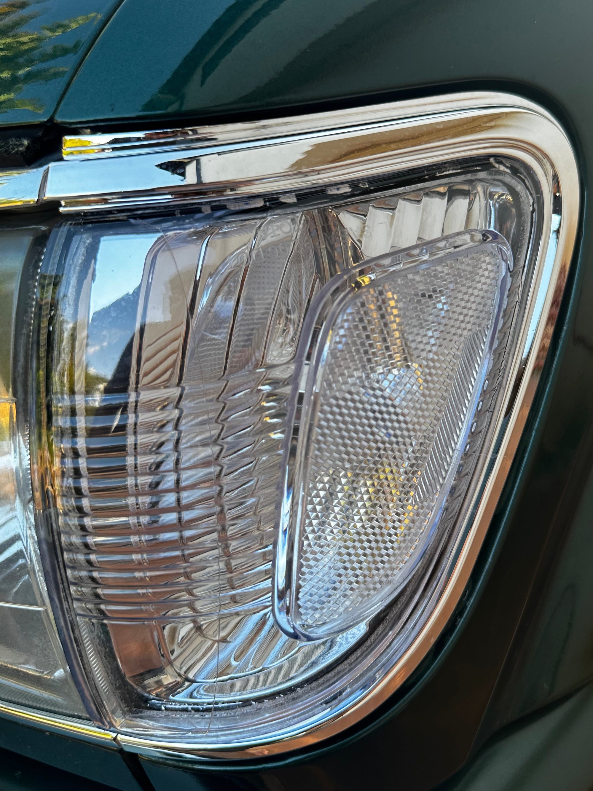 2001-2004 Tacoma Chrome clear corners
